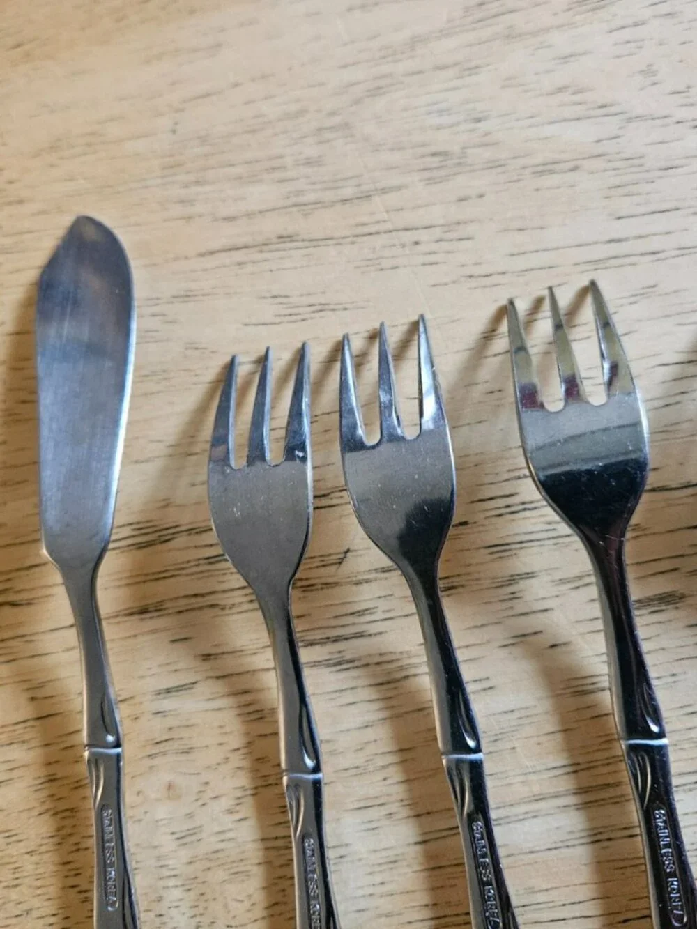Vintage Bamboo Flatware Lot 7 Stainless Korea Dinner Dessert Seafood Forks s1